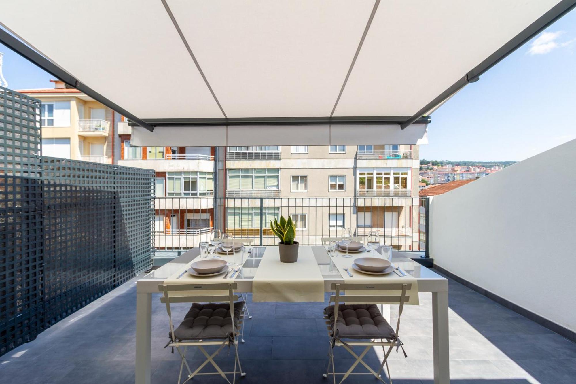 Urbanfive Apartamentos Ourense Centro Exteriör bild