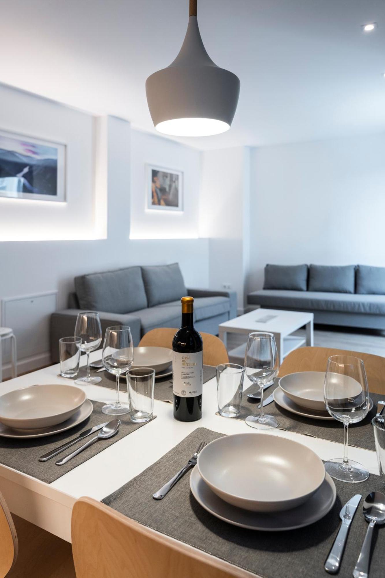 Urbanfive Apartamentos Ourense Centro Exteriör bild